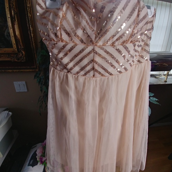Beige gold sequinned bodice and tule bottom dress size L by g:21. - Picture 2 of 4